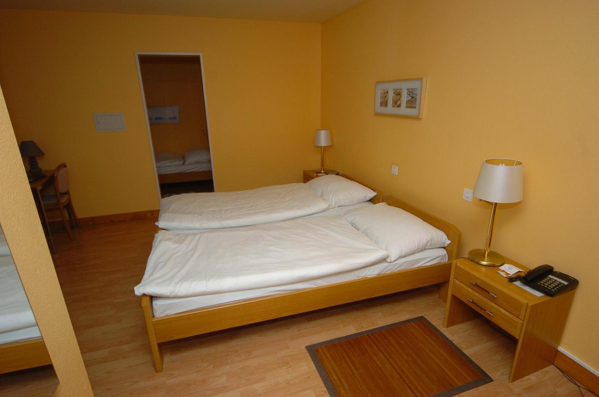 Hotel Le Cedre Bex Szoba fotó