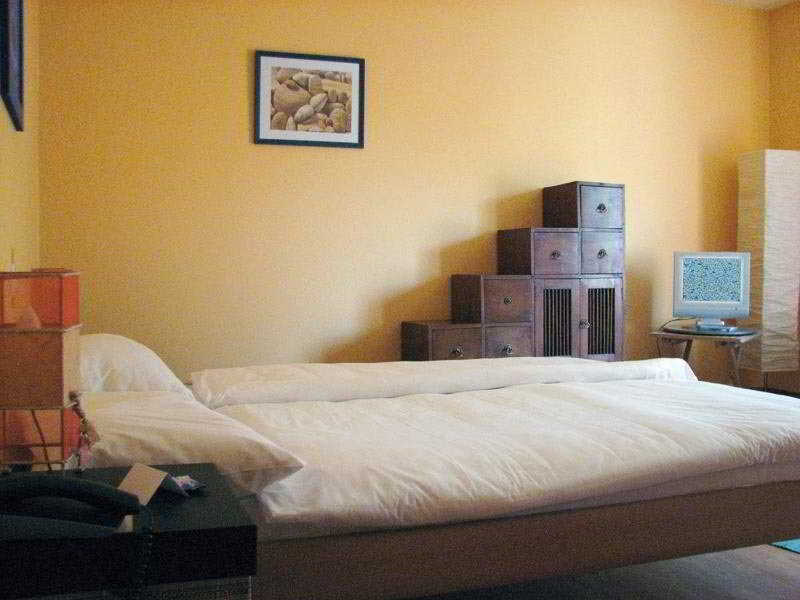 Hotel Le Cedre Bex Szoba fotó